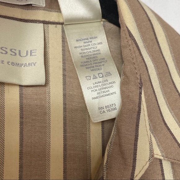 Liz Claiborne Neutral Button Down - Picture 7 of 7